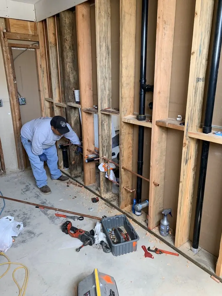Commercial rough-in plumbing for Gas Line Repair in Calwa